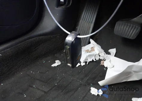 2015 Chevrolet Volt z USA, uszkodzony, nr VIN 1G1RD6E48FU128331